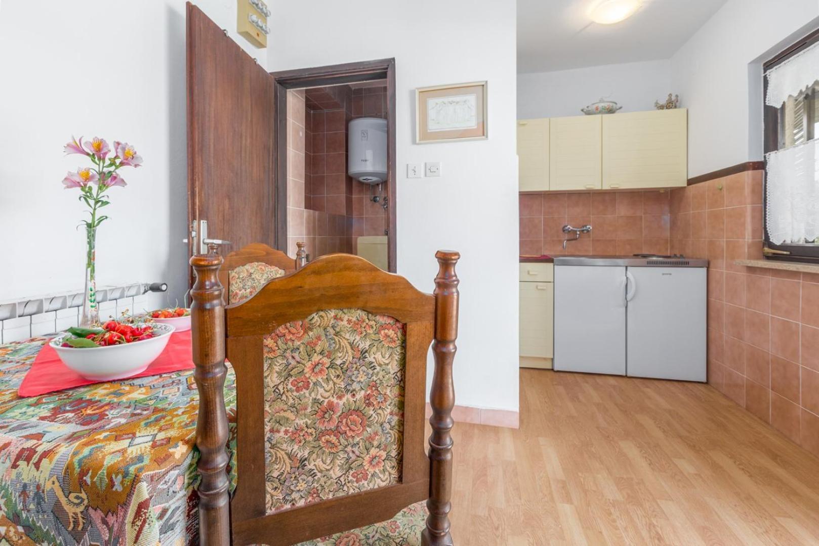 Anamarija Apartments Near The Beach And The Fantastic Adria Sea With Over 10 Small Islands Close By Funtana Bagian luar foto