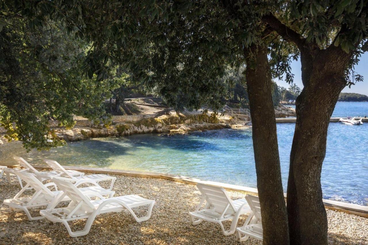 Anamarija Apartments Near The Beach And The Fantastic Adria Sea With Over 10 Small Islands Close By Funtana Bagian luar foto